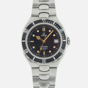 Vintage Pre Owned Diver Mens Watch Omega Seamaster 200m Professional Pre Bond model Chronometer Automatic Ref. 368.1041 in Stainless Steel Case with Stainless Steel Bracelet and Black Dial and Price for sale on Vintage Watch Leader Professional Dealer