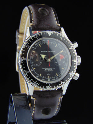 Nivada Grenchen - Ref. 1581 M 8222 A very rare and stainless steel Chronomaster Aviator Sea Diver - Vintage Watch Leader